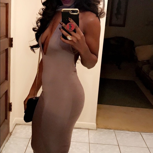 Backless midi with shimmer detail - Picture 2 of 15